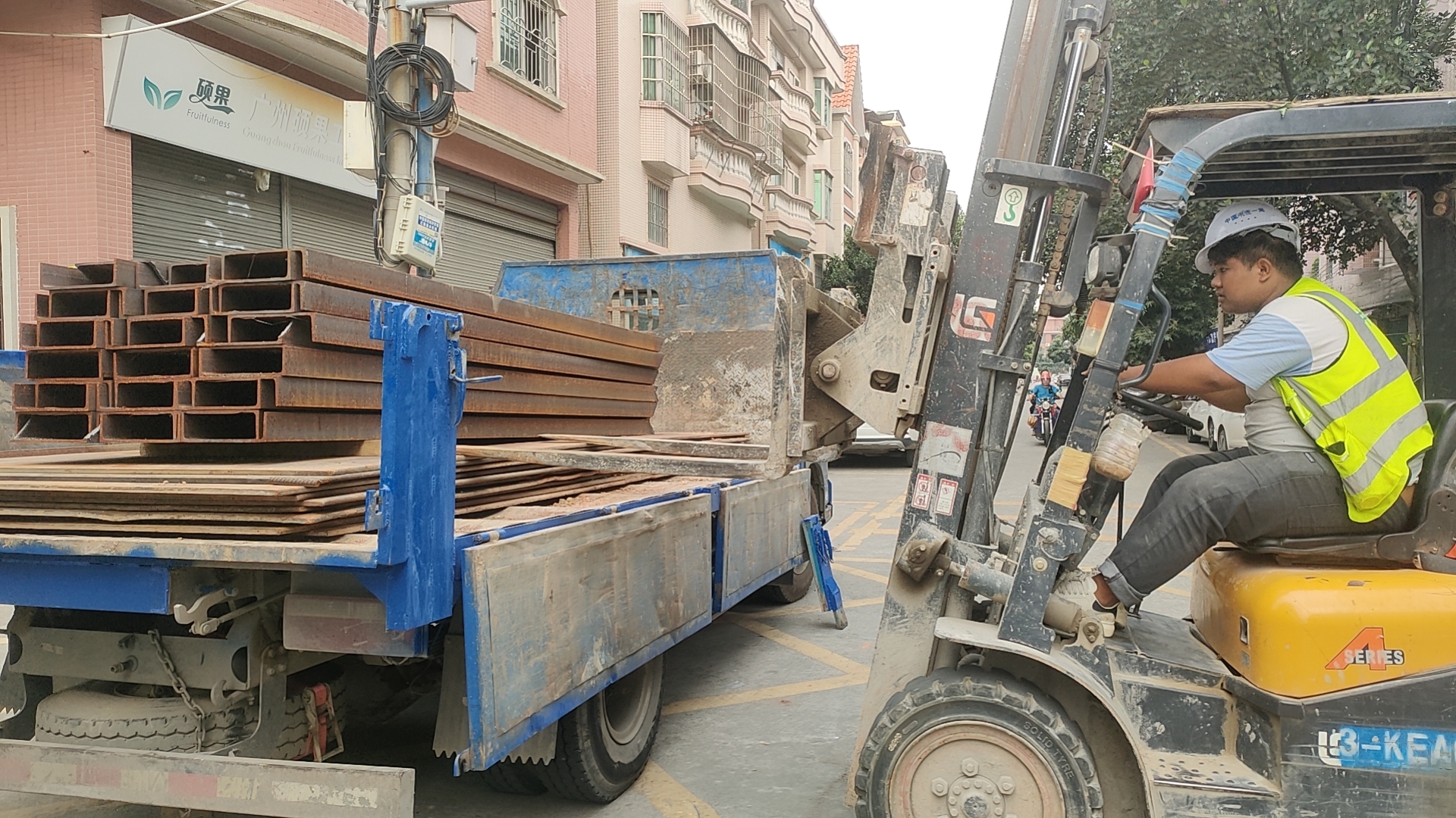 揭东区槽钢工地专用铺路钢板出租 - 哪里好
